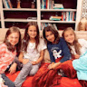 Meet your Posher, Julia